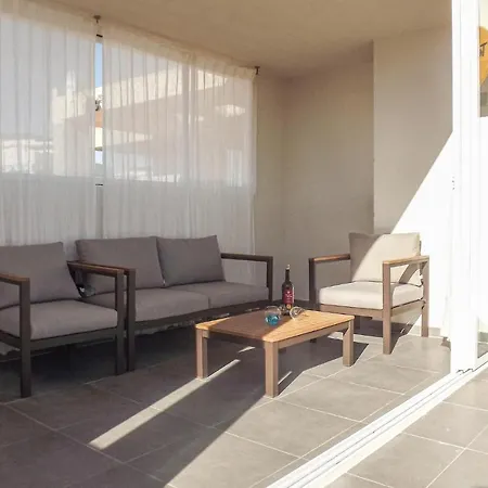 Lovely In With Wifi Apartment
